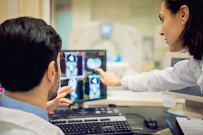 Exame de Ressonância Magnética de Abdomen Saúde - Exame de Ressonância Magnética Cerebral